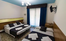 Bluecolors Hotel